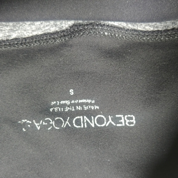 Beyond Yoga space dye gray high waisted legging small S - Picture 5 of 8